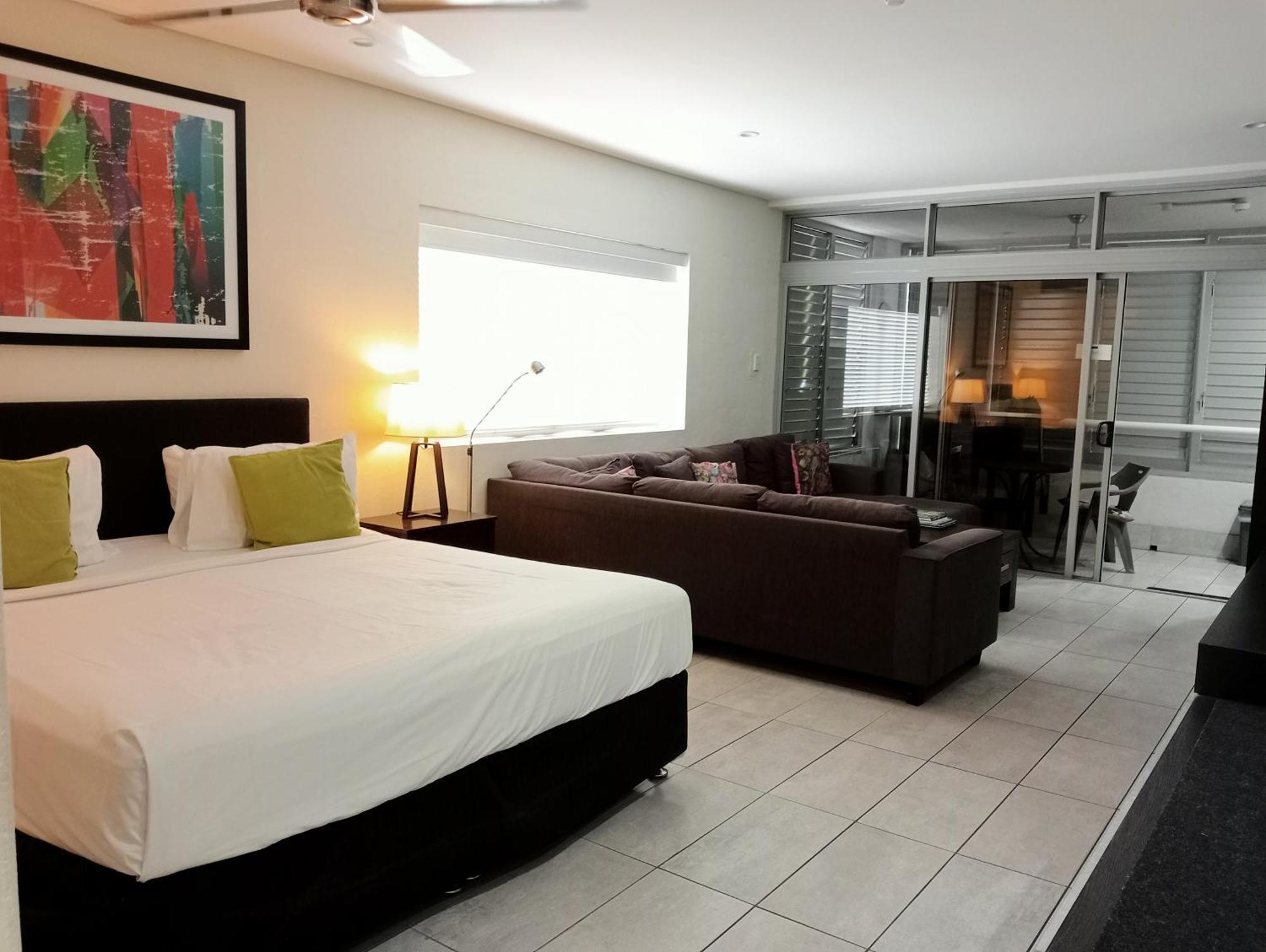 Club Tropical Resort - Official Onsite Reception & Check In Port Douglas Extérieur photo